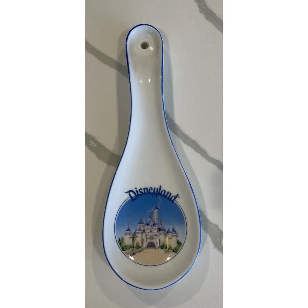 Vintage Walt Disneyland Castle Spoon Rest Made In Japan Disney Kitchen Decor